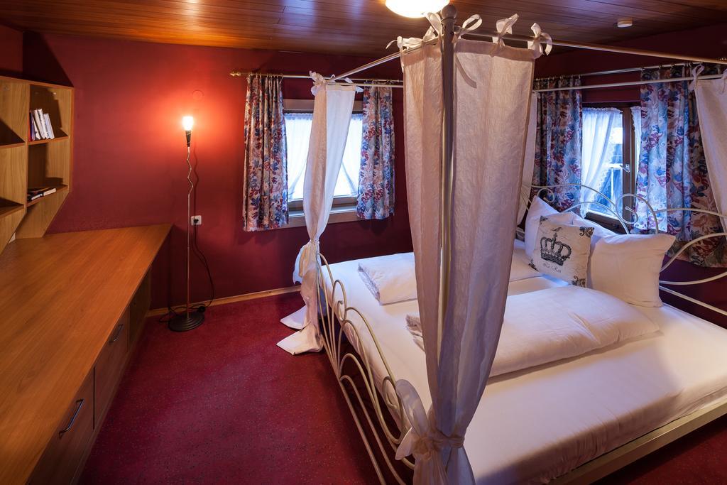Alps Romantik Mellau Kamer foto